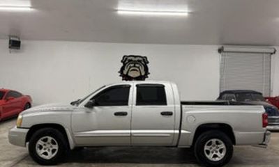 2005 Dodge Dakota SLT Sport