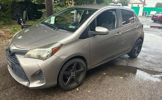 2015 Toyota Yaris L Hatchback