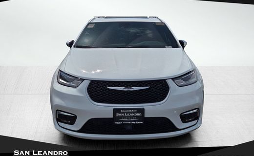 2023 Chrysler Pacifica Pinnacle