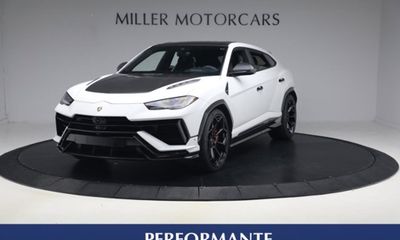 2024 Lamborghini Urus Performante