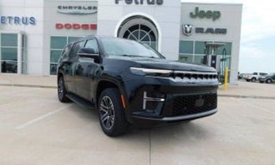 2026 Jeep Grand Wagoneer Base