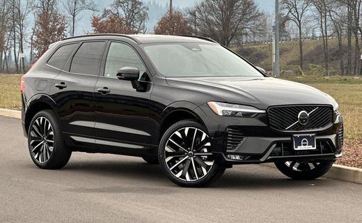 2026 Volvo XC60 Ultra Dark