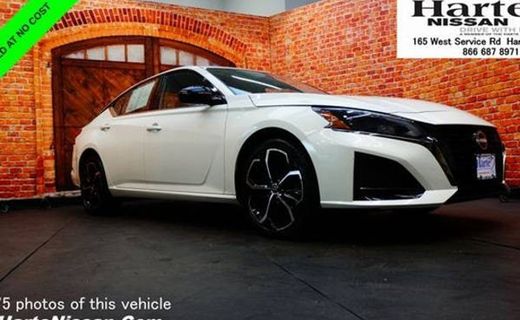 2024 Nissan Altima SR