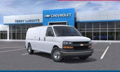 2026 Chevrolet Express EXT