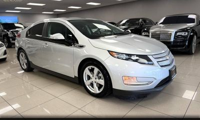 2014 Chevrolet Volt Standard