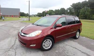 2009 Toyota Sienna XLE