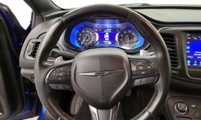 2015 Chrysler 200 200S