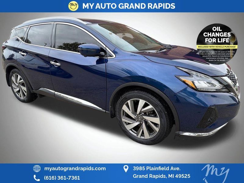2020 Nissan Murano — a typically priced live listing