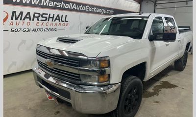 2018 Chevrolet Silverado LT
