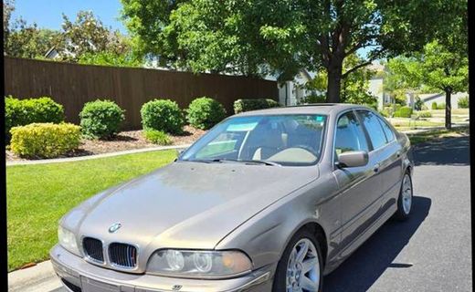 2003 BMW 525IA