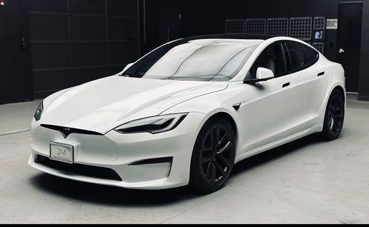 2022 Tesla Model S Plaid