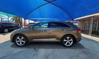 2012 Toyota Venza LE