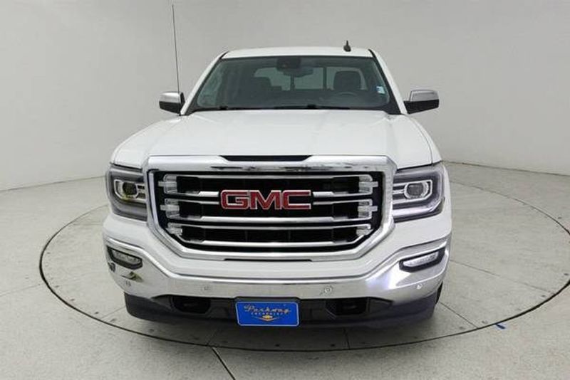 2018 Gmc Sierra 1500 — a typically priced live listing