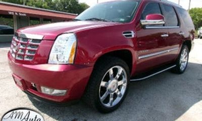 2010 Cadillac Escalade Luxury