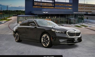 2024 BMW 530i