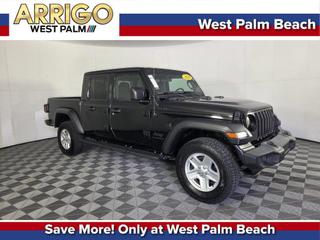 2020 Jeep Gladiator Sport