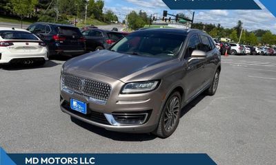 2019 Lincoln Nautilus Reserve