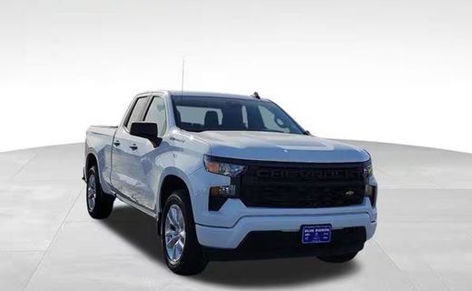 2023 Chevrolet Silverado Custom