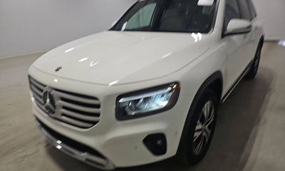 2025 Mercedes-Benz GLB-Class GLB250