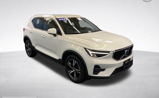 2023 Volvo XC40