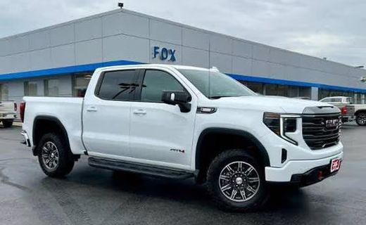 2024 GMC Sierra AT4