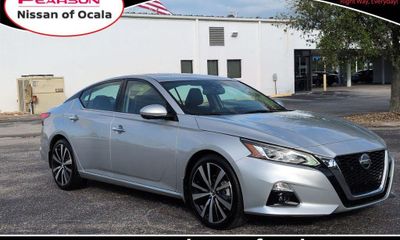2020 Nissan Altima Platinum