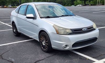 2011 Ford Focus SES
