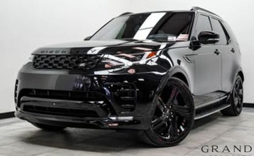 2024 Land Rover Discovery P300 S