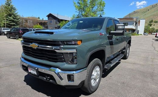 2026 Chevrolet Silverado HD LT