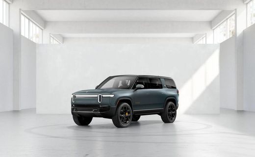 2026 Rivian R1S Premium