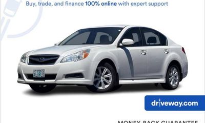 2010 Subaru Legacy Premium M R
