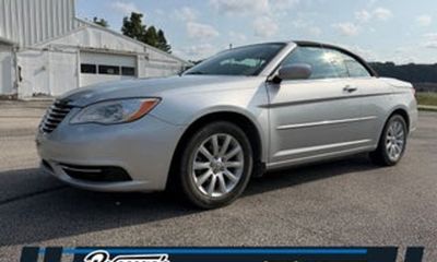 2011 Chrysler 200 Limited Touring Convertible