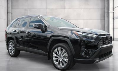 2025 Toyota RAV4 Limited