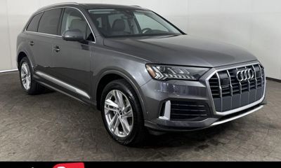 2023 Audi Q7 Quattro Premium Plus