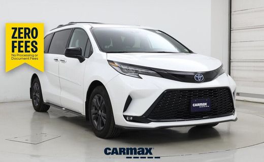 2025 Toyota Sienna XSE
