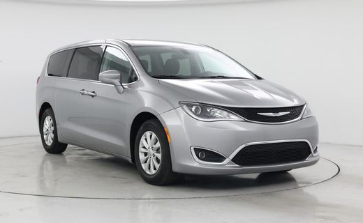 2018 Chrysler Pacifica Touring Plus
