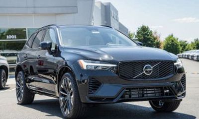 2026 Volvo XC60 Ultra Dark