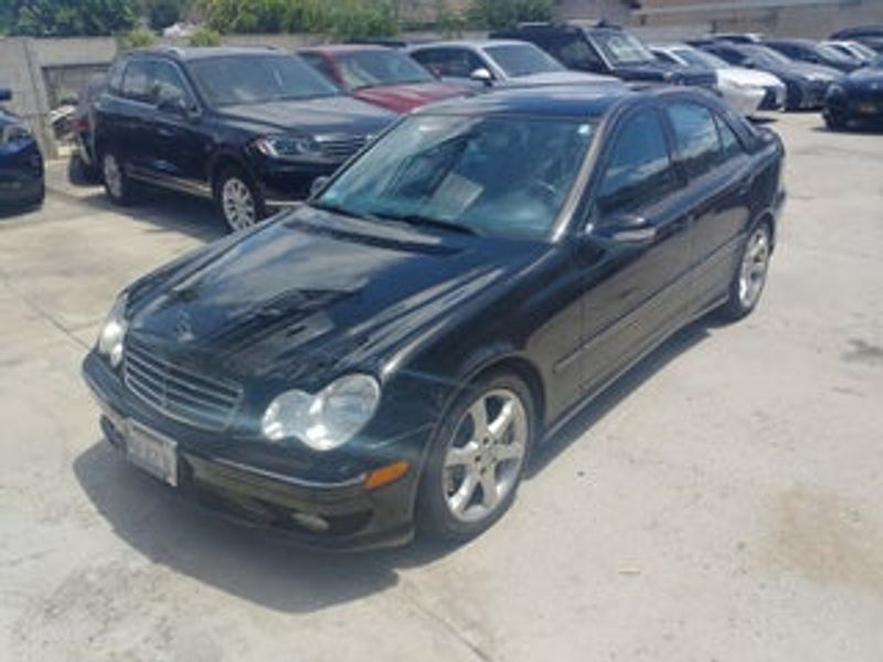 2007 Mercedes Benz C Class — a typically priced live listing
