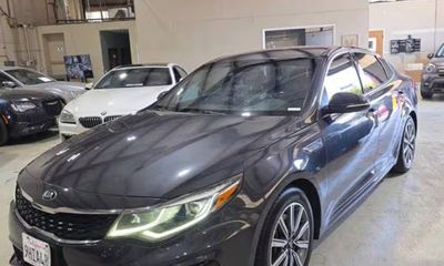 2019 Kia Optima EX