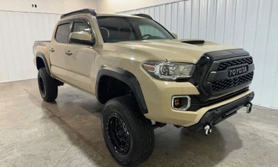 2017 Toyota Tacoma Limited