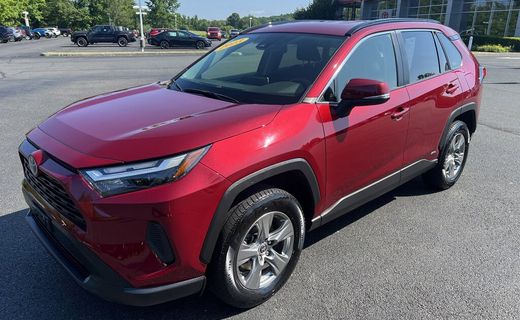 2023 Toyota RAV4 LE