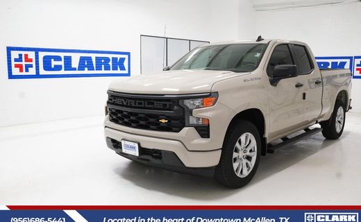 2026 Chevrolet Silverado Custom