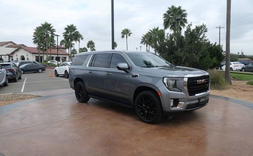 2022 GMC Yukon XL SLE