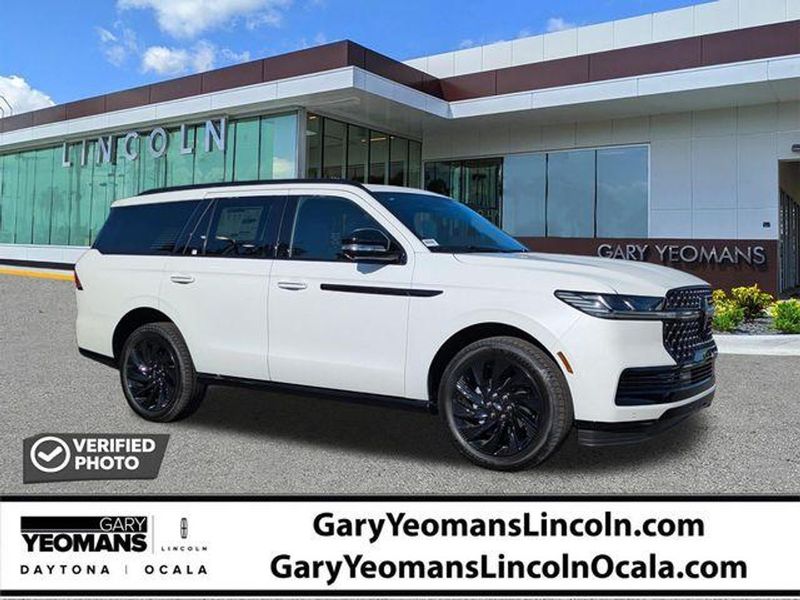 2027 Lincoln Navigator — a typically priced live listing