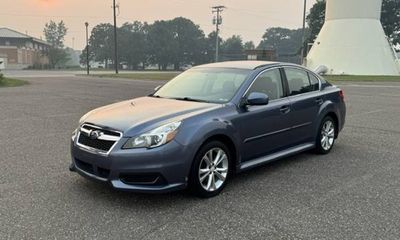 2014 Subaru Legacy Premium CWP