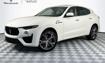 2023 Maserati Levante Modena
