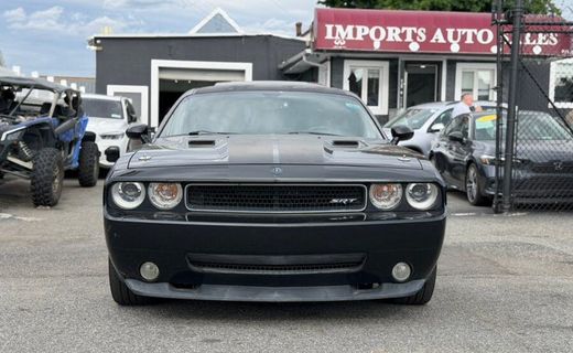 2010 Dodge Challenger SRT8