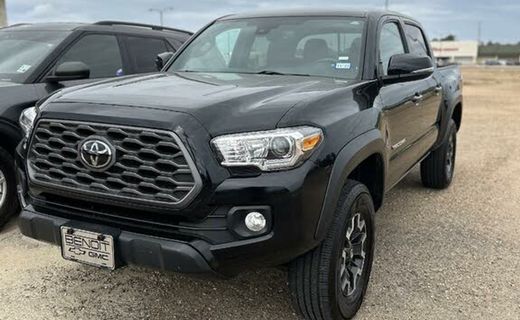 2022 Toyota Tacoma SR5
