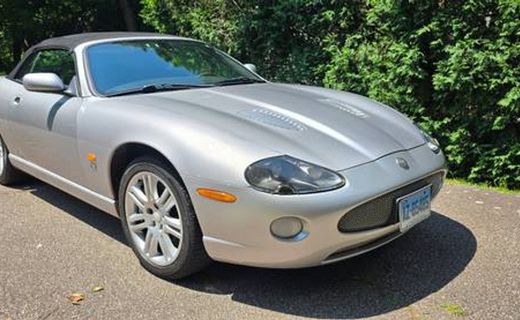 2005 Jaguar XK XKR