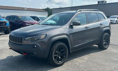 2020 Jeep Cherokee Trailhawk